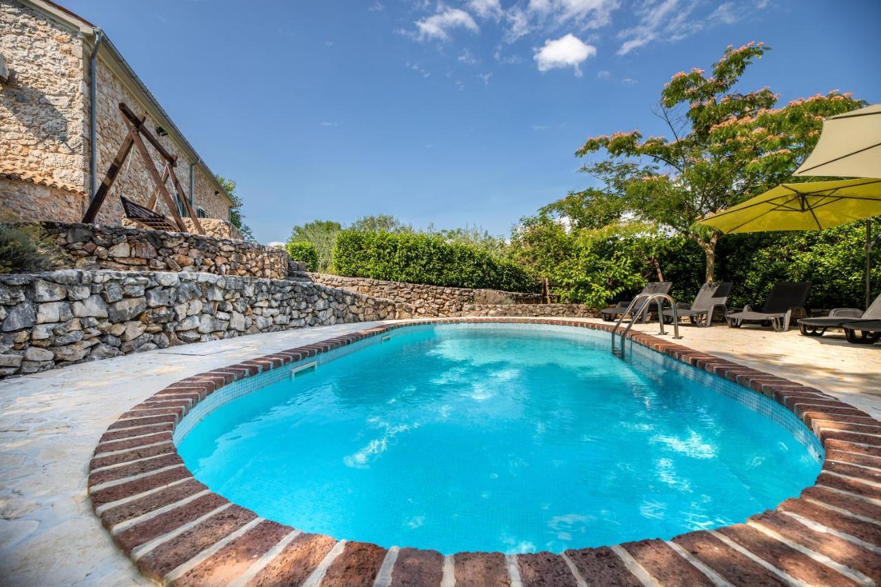 Villa Lindraze Dobrinj Bagian luar foto