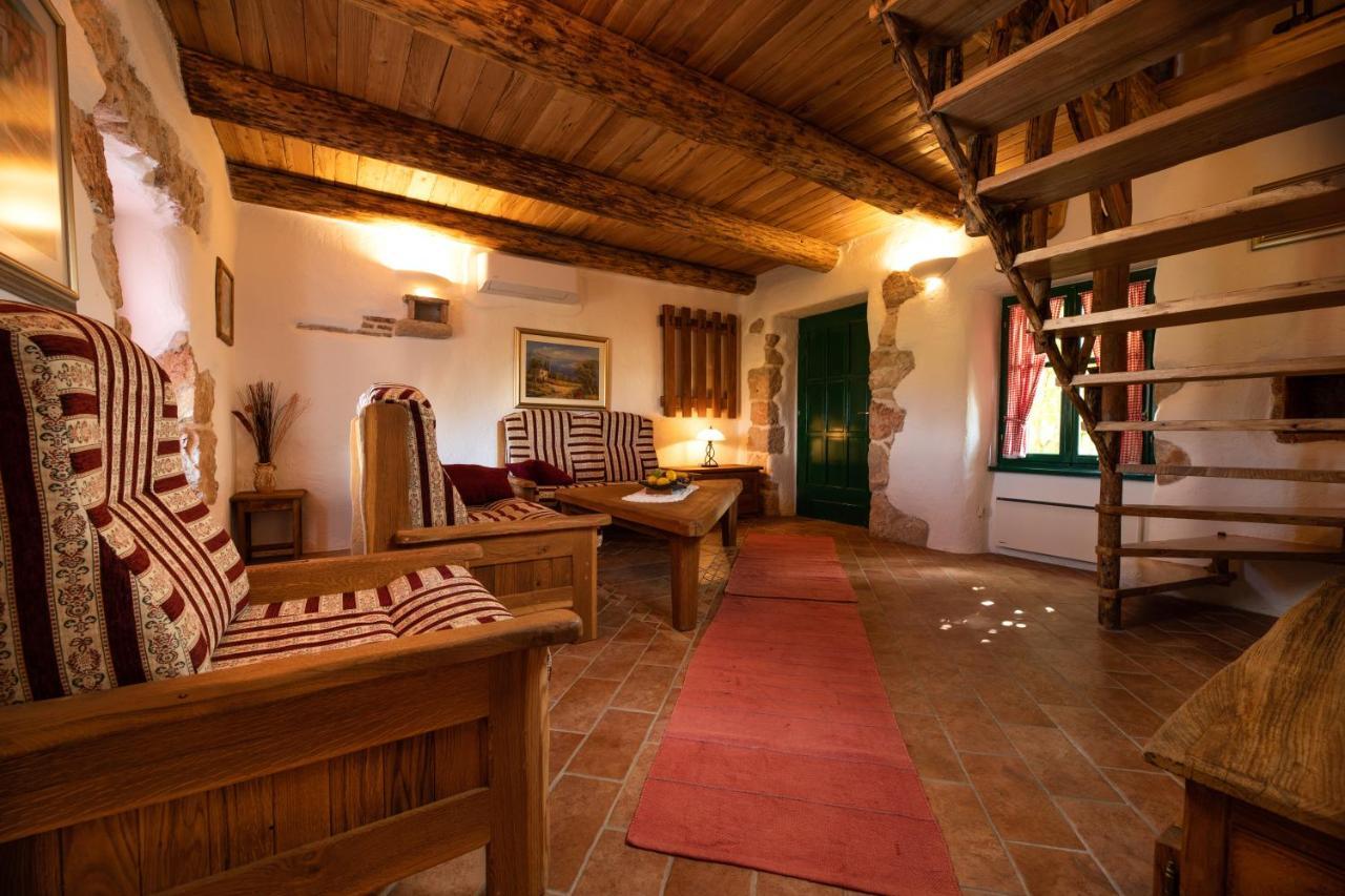 Villa Lindraze Dobrinj Bagian luar foto