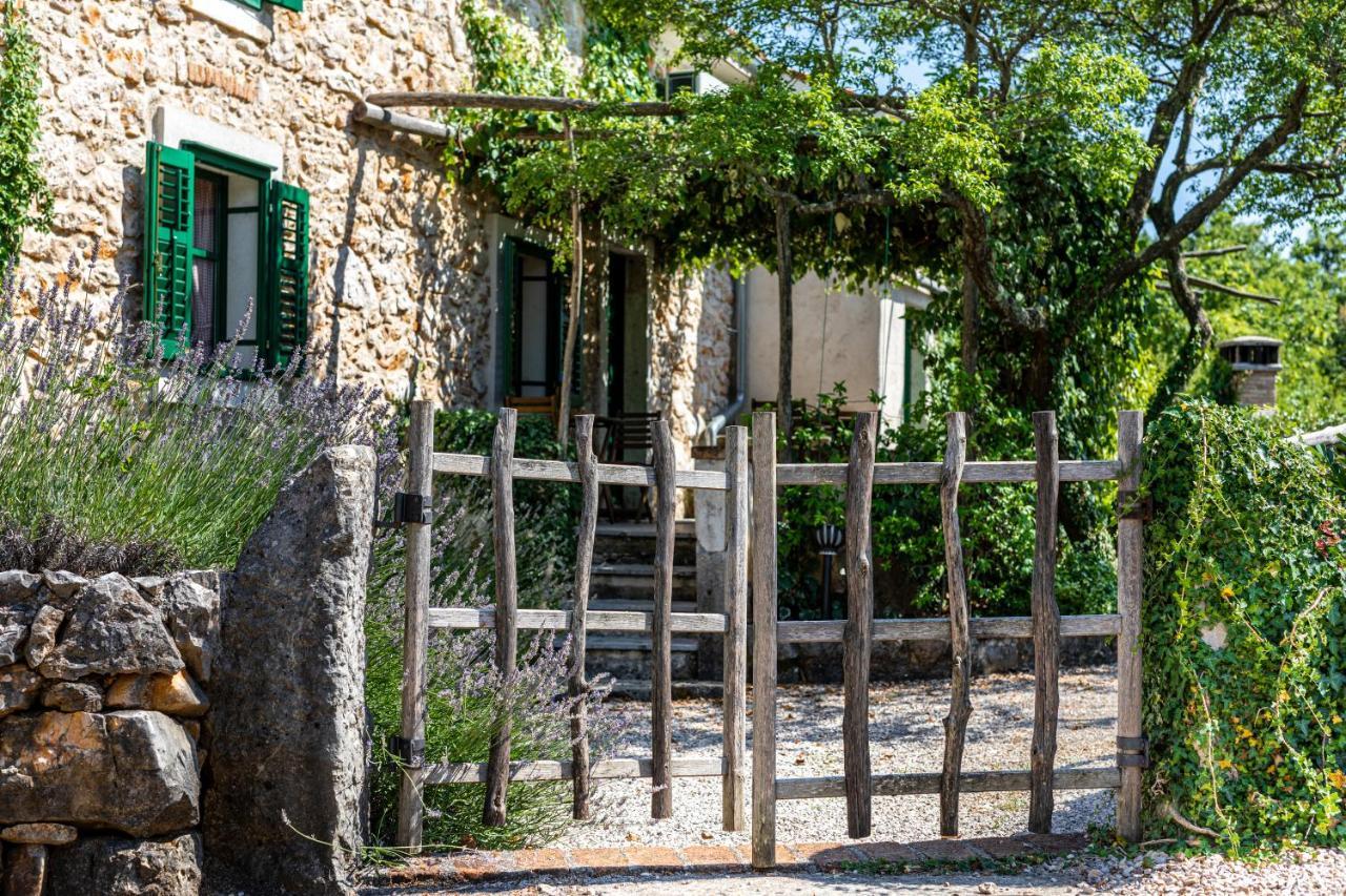 Villa Lindraze Dobrinj Bagian luar foto