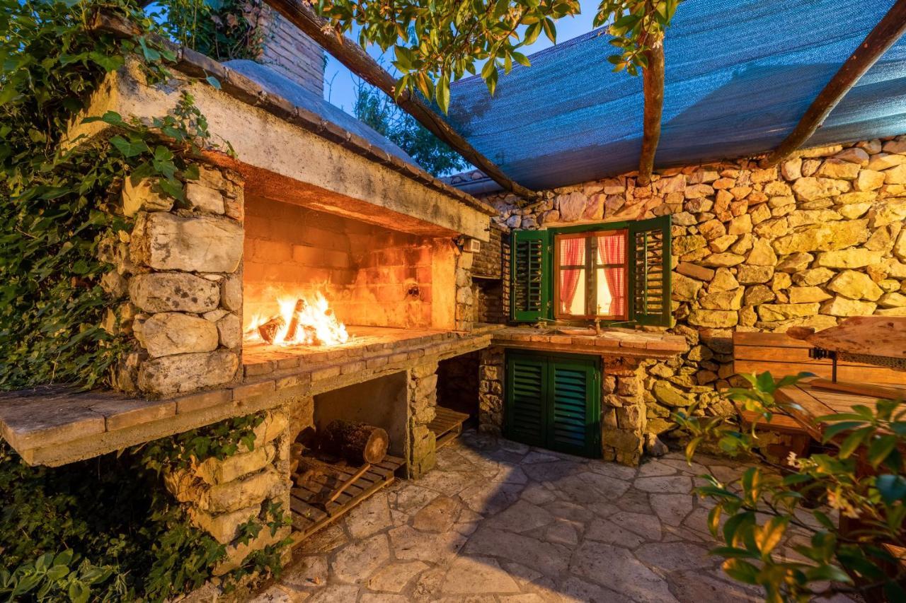 Villa Lindraze Dobrinj Bagian luar foto