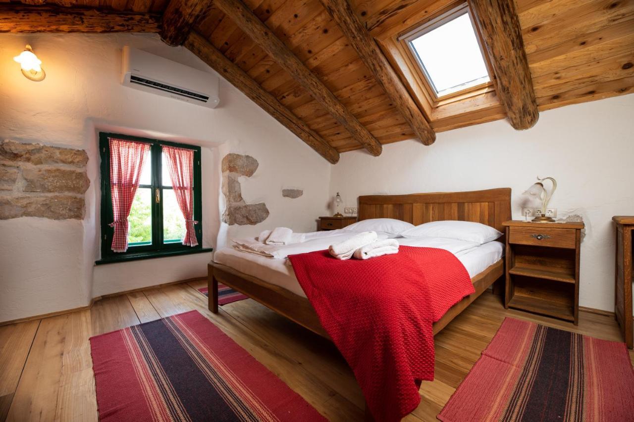 Villa Lindraze Dobrinj Bagian luar foto