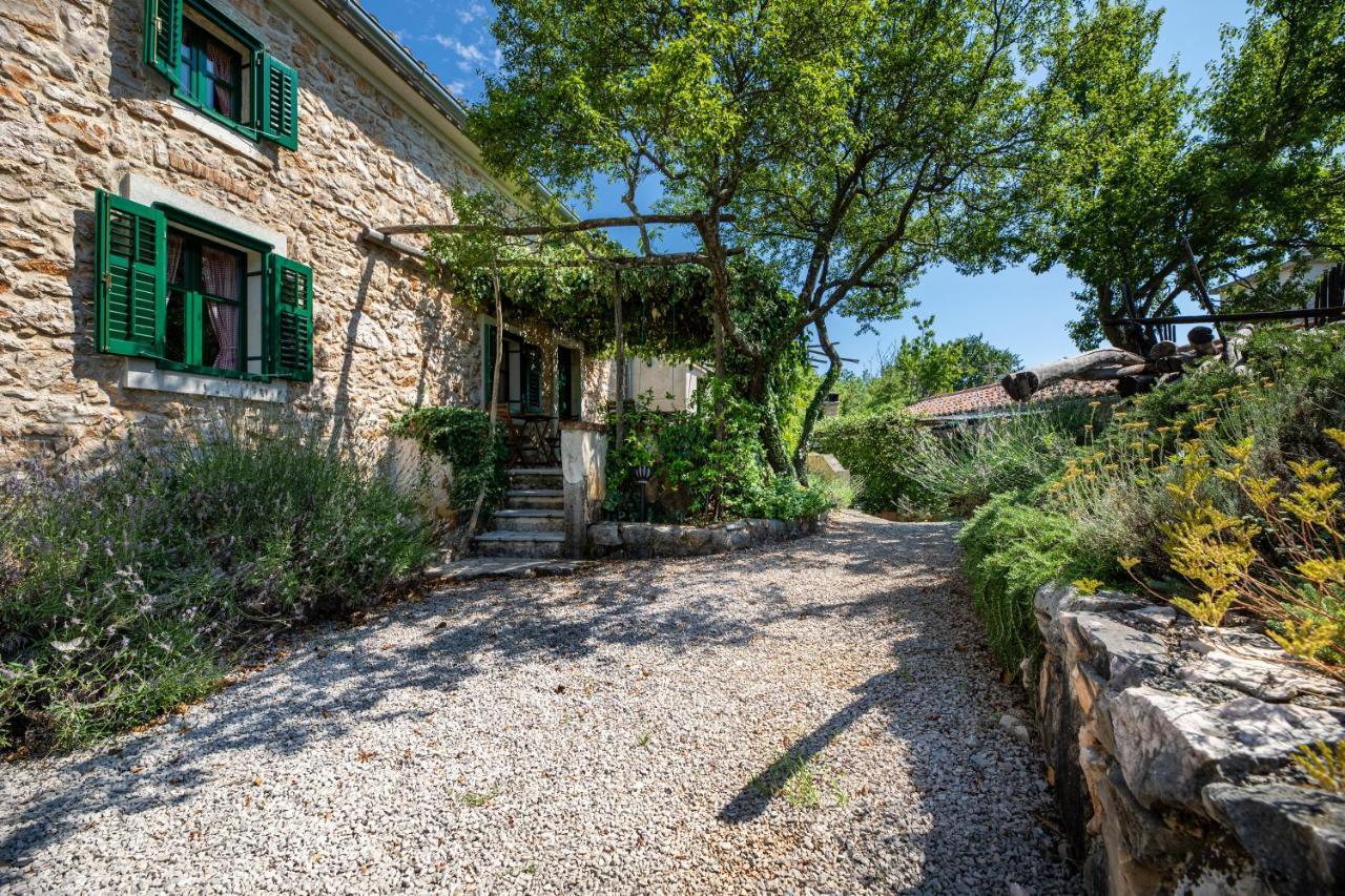Villa Lindraze Dobrinj Bagian luar foto
